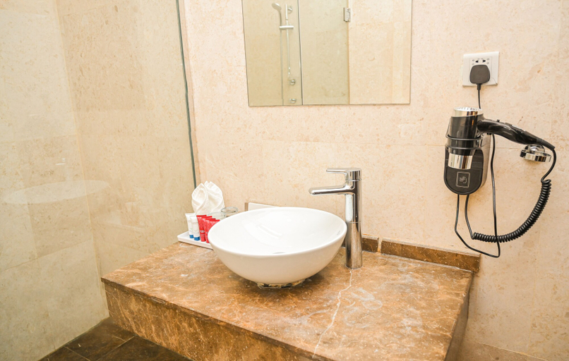 Bathroom 4, GREEN GARDEN HOTEL, Doha