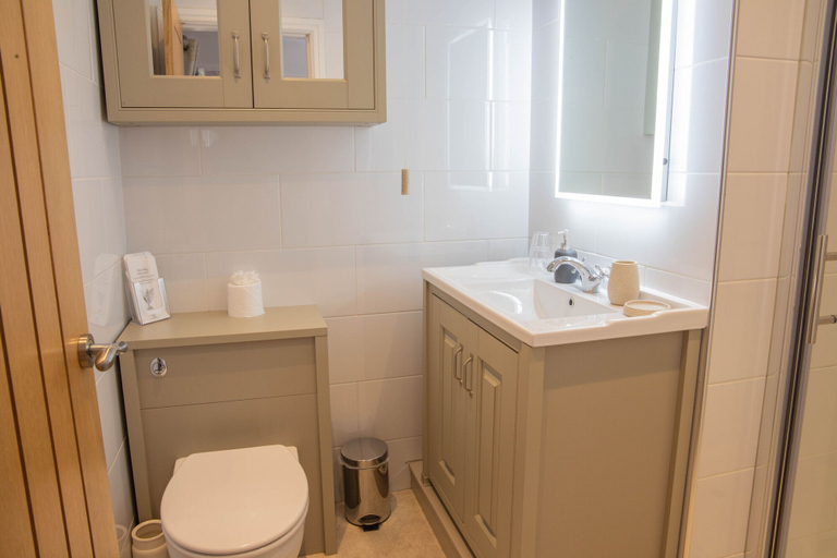 Bathroom 4, Ironmasters House, Shropshire
