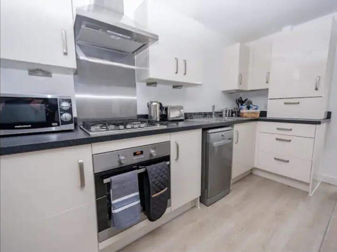 Others 3, Beautiful 1-bed Apartment in Peterborough, Peterborough