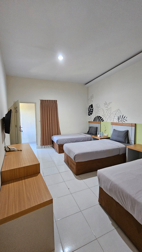 Bedroom 5, Hans Hotel, Bangka