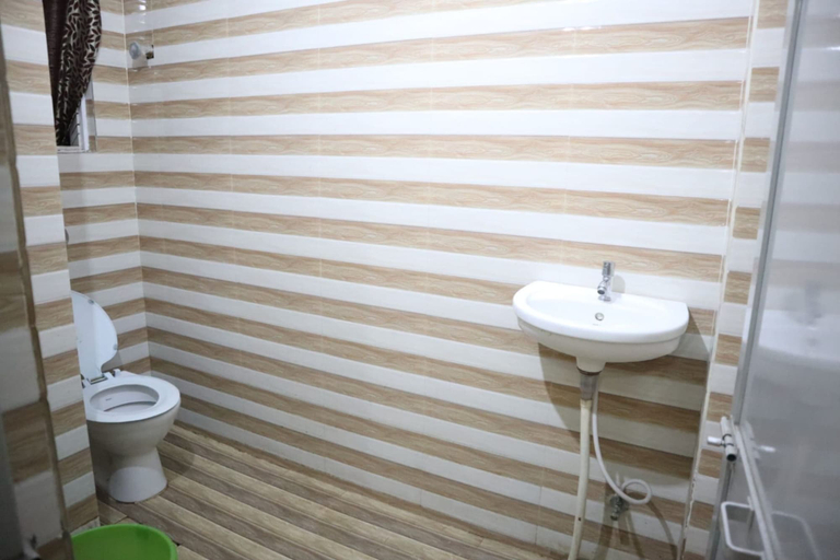 Bathroom 5, Hotel VK Grand, Varanasi