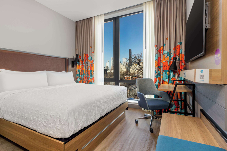 Bedroom 3, Tru By Hilton Brooklyn, New York