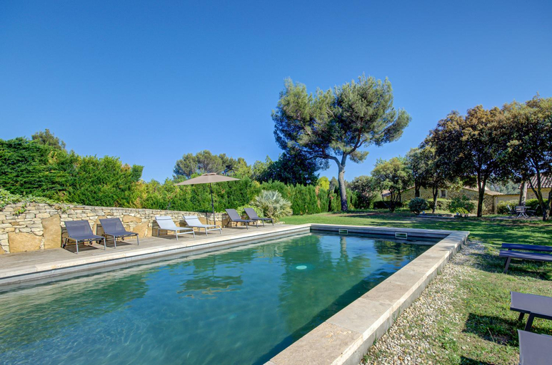 Others 4, Le Bercail de Montmirail, Vaucluse