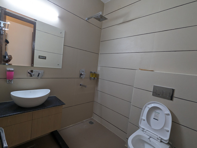Bathroom 3, Hotel Casa Royal, Amritsar