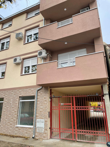 Others 2, Apartmani Sombor, Sombor