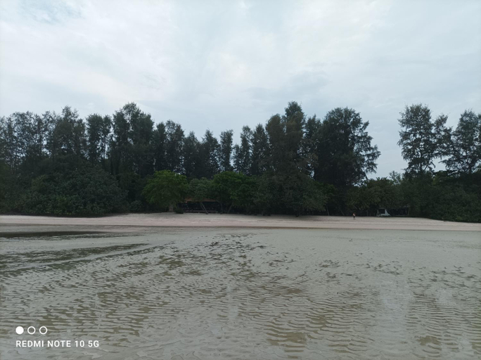 Others 5, Payam Cabana, Muang Ranong