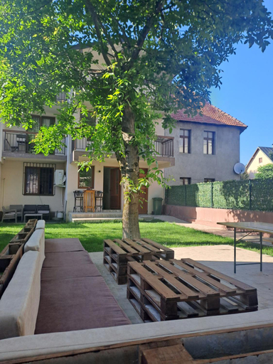 Others 4, Guest House Alte