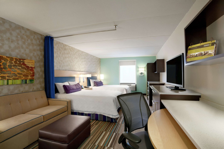 Bedroom 4, Home2 Suites by Hilton Philadelphia - Convention Center, PA, Philadelphia