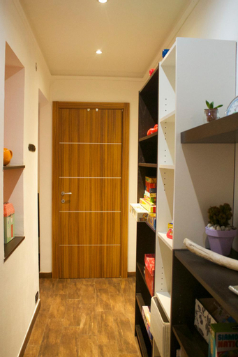 Others 4, La Casetta di Hera by SMART-HOME, Genova