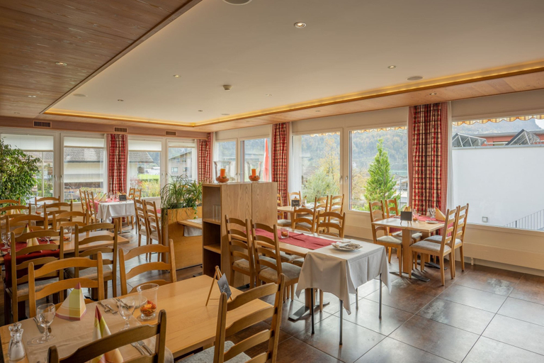 Food & Drinks 5, Brienz, Interlaken