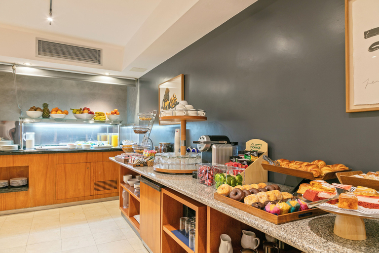 Food & Drinks 5, Hotel Acta Azul, Barcelona