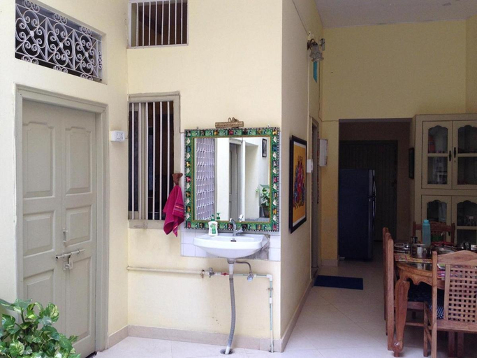 Others 5, Cozy Inn, Varanasi