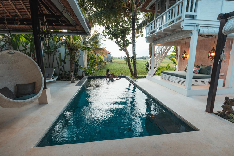 Swimming Pool 14