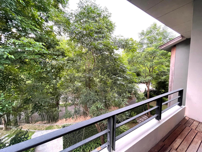 Others 5, Veranda High Residence, Hang Dong