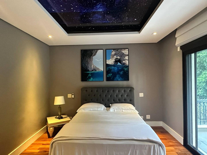Room 4, Mans o 6 Suites Riviera, Bertioga