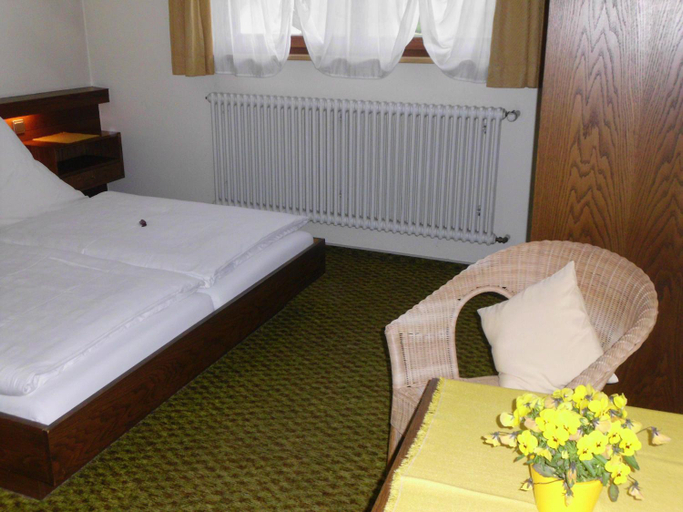 Bedroom 2, Finken, Gastezimmer an der Rench, Ortenaukreis
