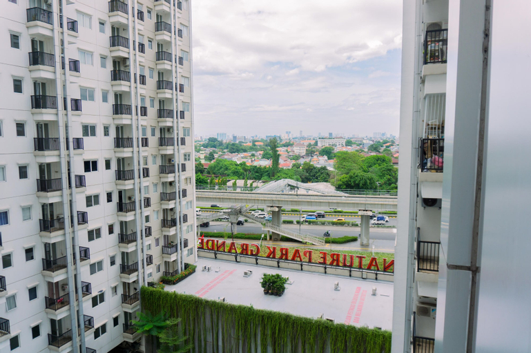 Exterior & Views, Great Choice And Comfort 2Br At Signature Park Grande Apartment, East Jakarta