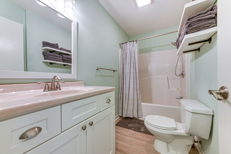 Bathroom 4, Oak Island Home w/ Pool: Walk to Long Beach!, Brunswick