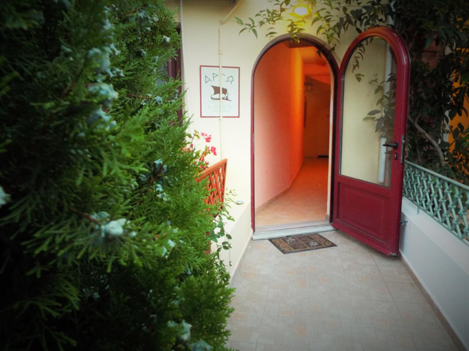 Others 2, Argo Apartments, Ionian Islands