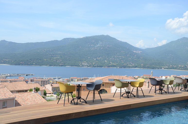Food & Drinks 5, Casa Mare E Vista, Corse-du-Sud
