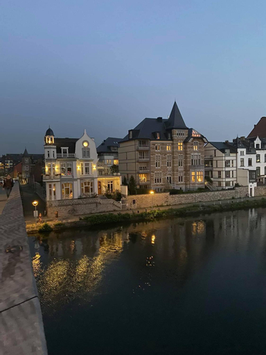 La Suite Cosy - Votre Pause Arboree, Namur