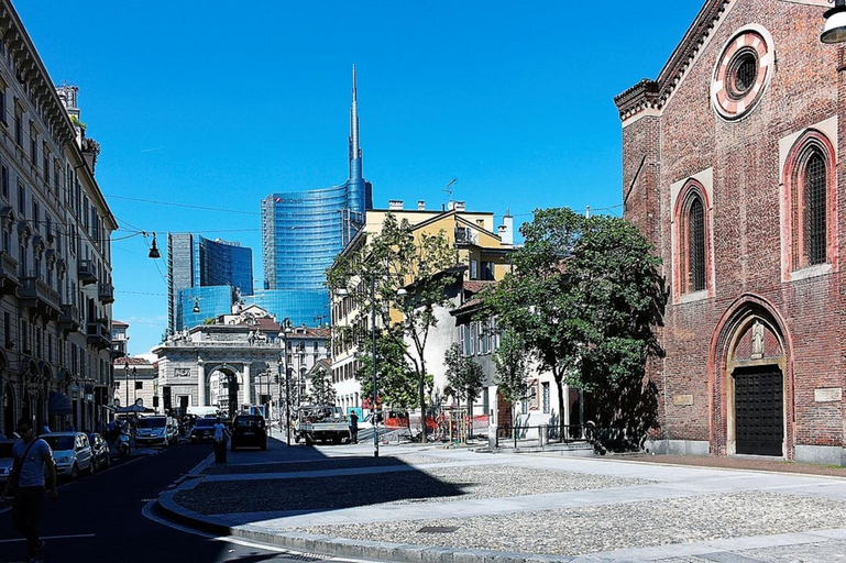 Others 5, Luxury Apartments Fioravanti, Milano