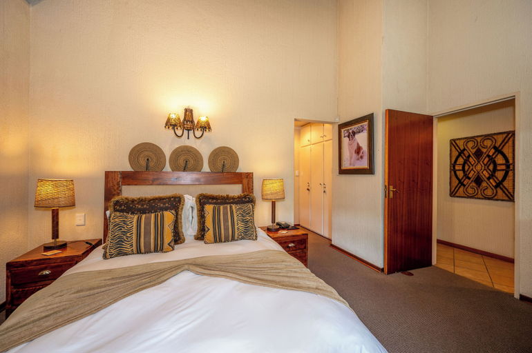 Bedroom 2, Kruger Park Lodge Unit No. 246, Ehlanzeni