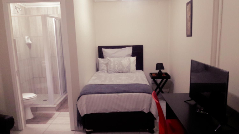 Bedroom 2, Zanevovo, Ugu