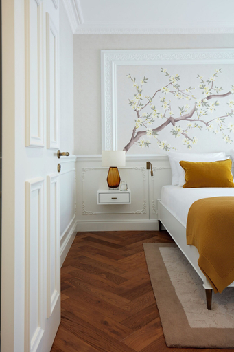 Bedroom 2, 2 Chesham Hotel, London