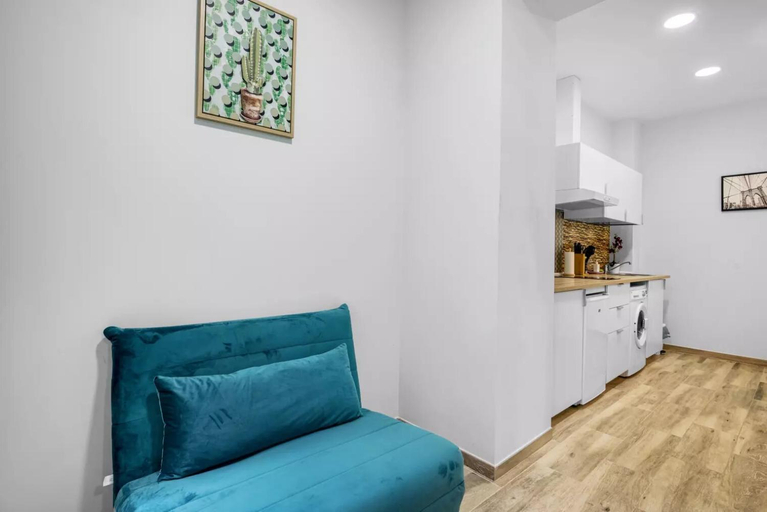 Others 4, Umihouse apartamentos centro Alicante, Alicante