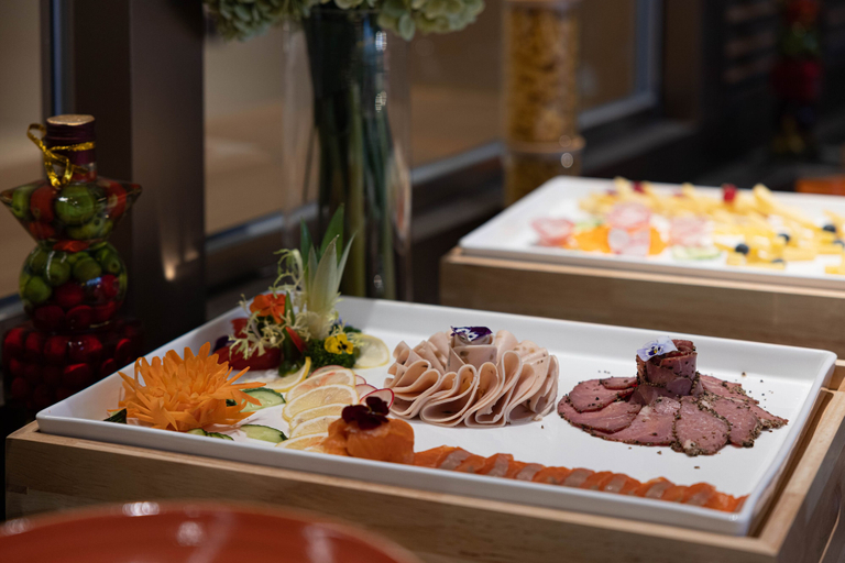Food & Drinks 4, Hampton by Hilton Shenzhen Science Park, Shenzhen