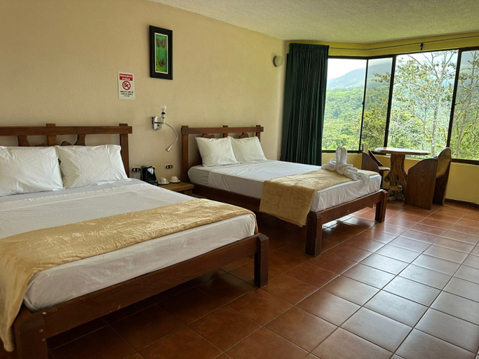 Bedroom 3, Arenal Roca Lodge, San Carlos