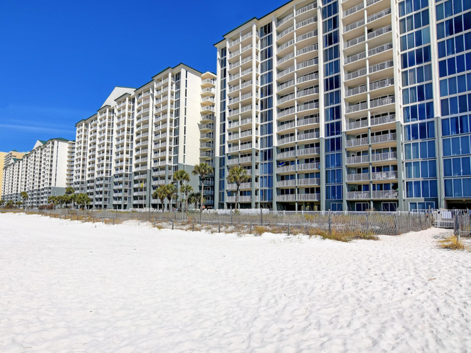 Exterior & Views 2, Long Beach Resort IV by Resort Collection, Bay