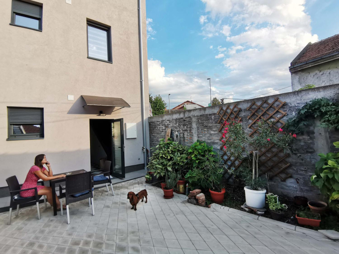 Others 3, Nana / Sobe & Apartmani, Valjevo
