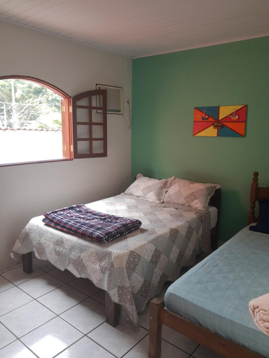 Others 3, Casa caicara, Parati