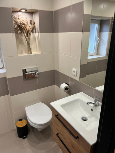 Others 3, Apartament Sloneczna 15, Puck