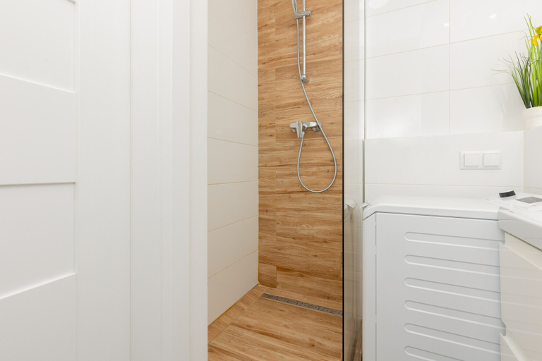 Bathroom 4, Bright Studio With Balcony by Renters, Warsaw