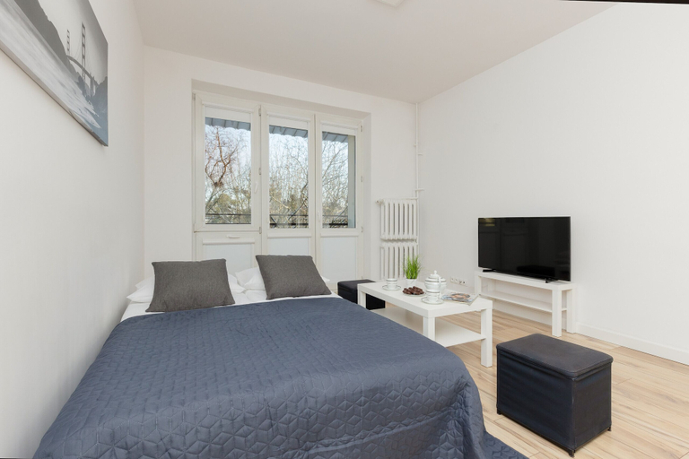 Bedroom 3, Bright Studio With Balcony by Renters, Warsaw