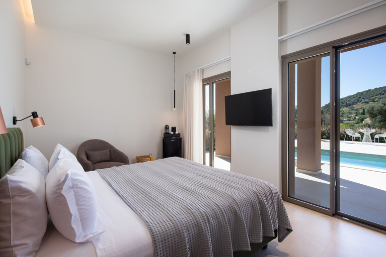 Bedroom 4, Reveli Suites, Ionian Islands