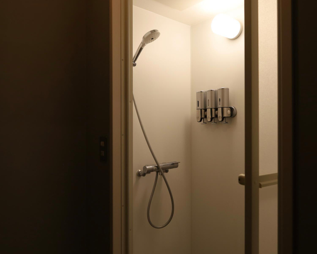 Bathroom 3, Hostel Mog, Ueda
