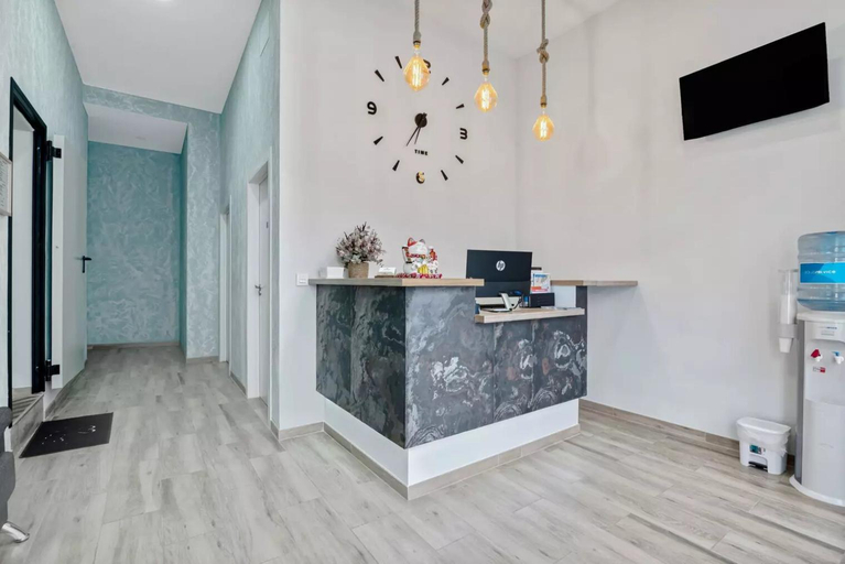 Food & Drinks 2, Umihouse apartamentos centro Alicante, Alicante