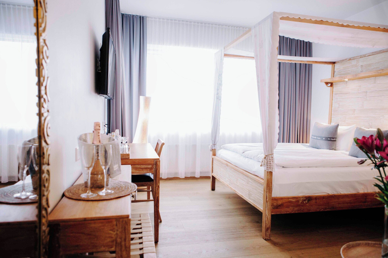 Bedroom 4, Hotel Eyja, Reykjavík