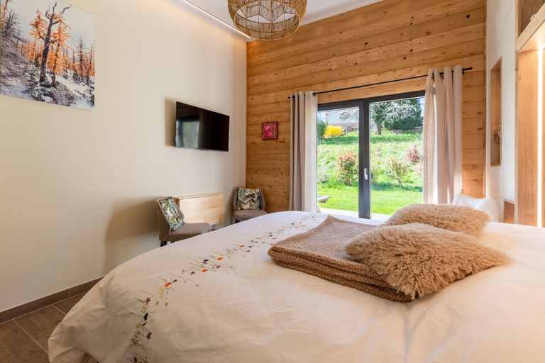 Bedroom 5, EDEN'ROC, Haut-Rhin