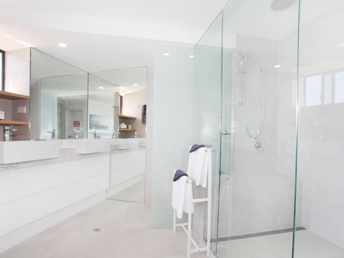 Bathroom, Parkyn 6 Apartment, Maroochy - Mooloolaba
