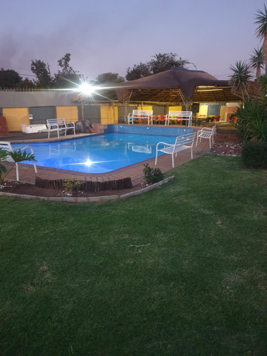 Others 4, Platinum Guest lodge Germiston, Ekurhuleni