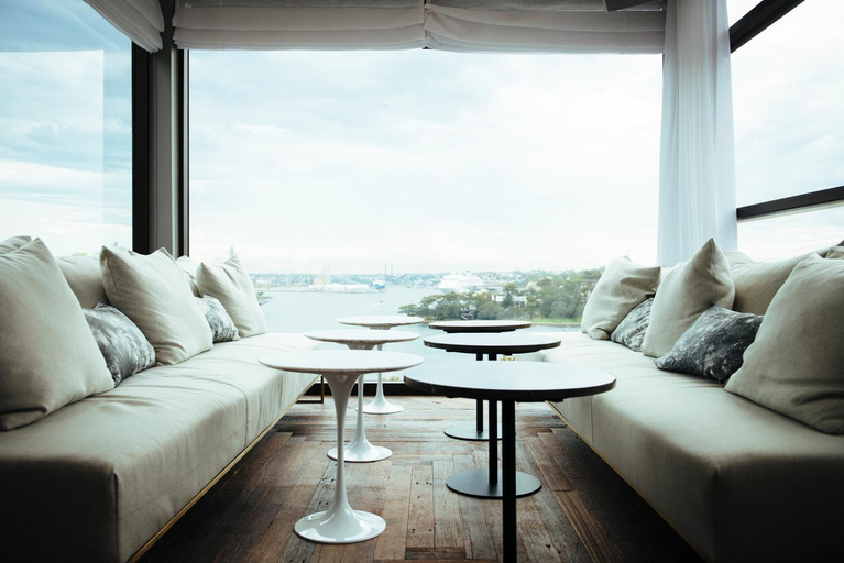 Others 4, Hotel Palisade, Sydney