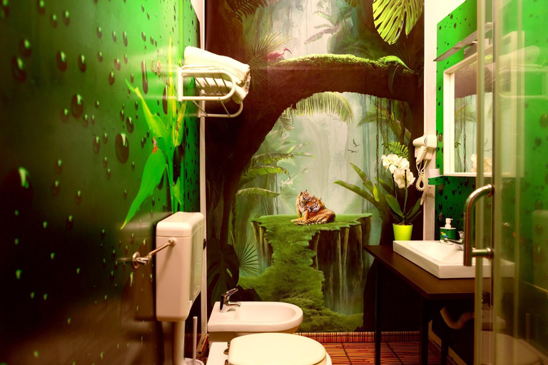 Bathroom 7