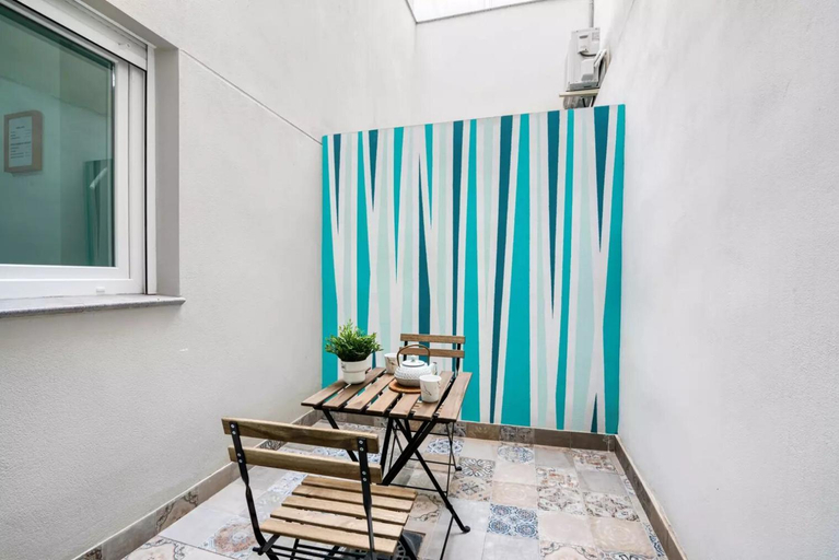 Others 3, Umihouse apartamentos centro Alicante, Alicante