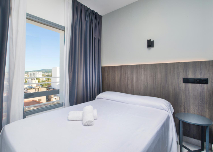 Others 4, Habitaciones Don Juan, Baleares