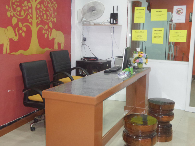 Public Area 2, Home Base Hostel, Bang Rak